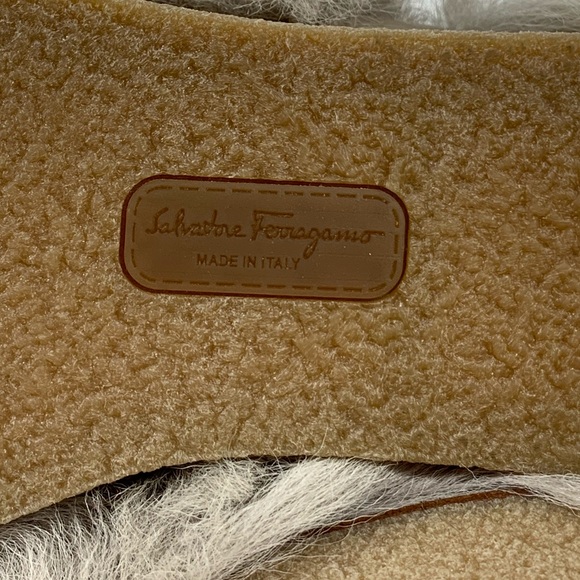 Women  SALVATORE FERRAGAMO fur light grey ankle booties 5.5 C - Picture 10 of 13